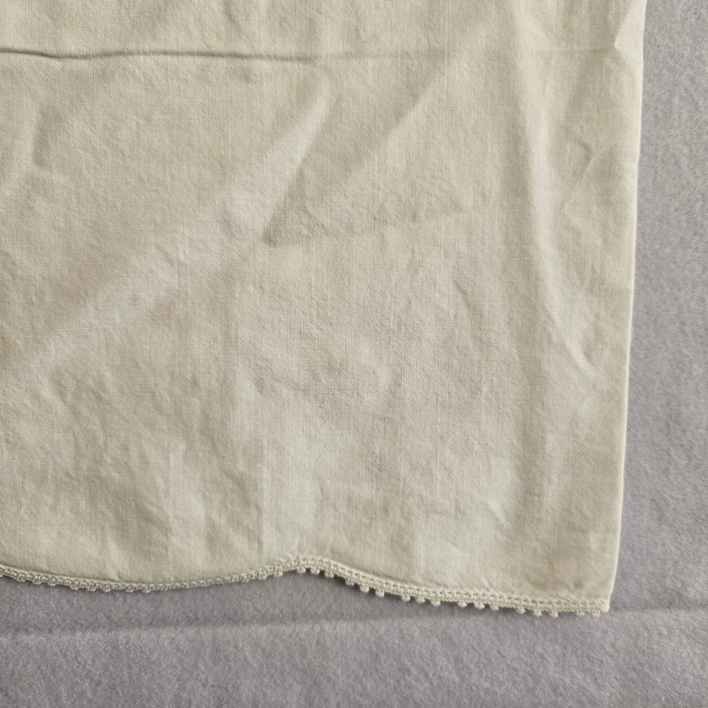 Vtg Cream Embroidered Pillowcase Pink Floral Hand Work Scalloped Crochet‎ Edge